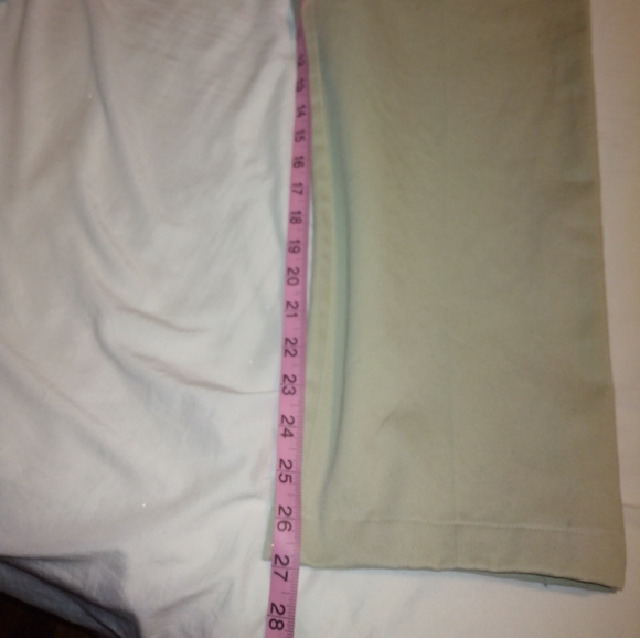 LL Bean classic fit khakis32x27 read description - Picture 7 of 8